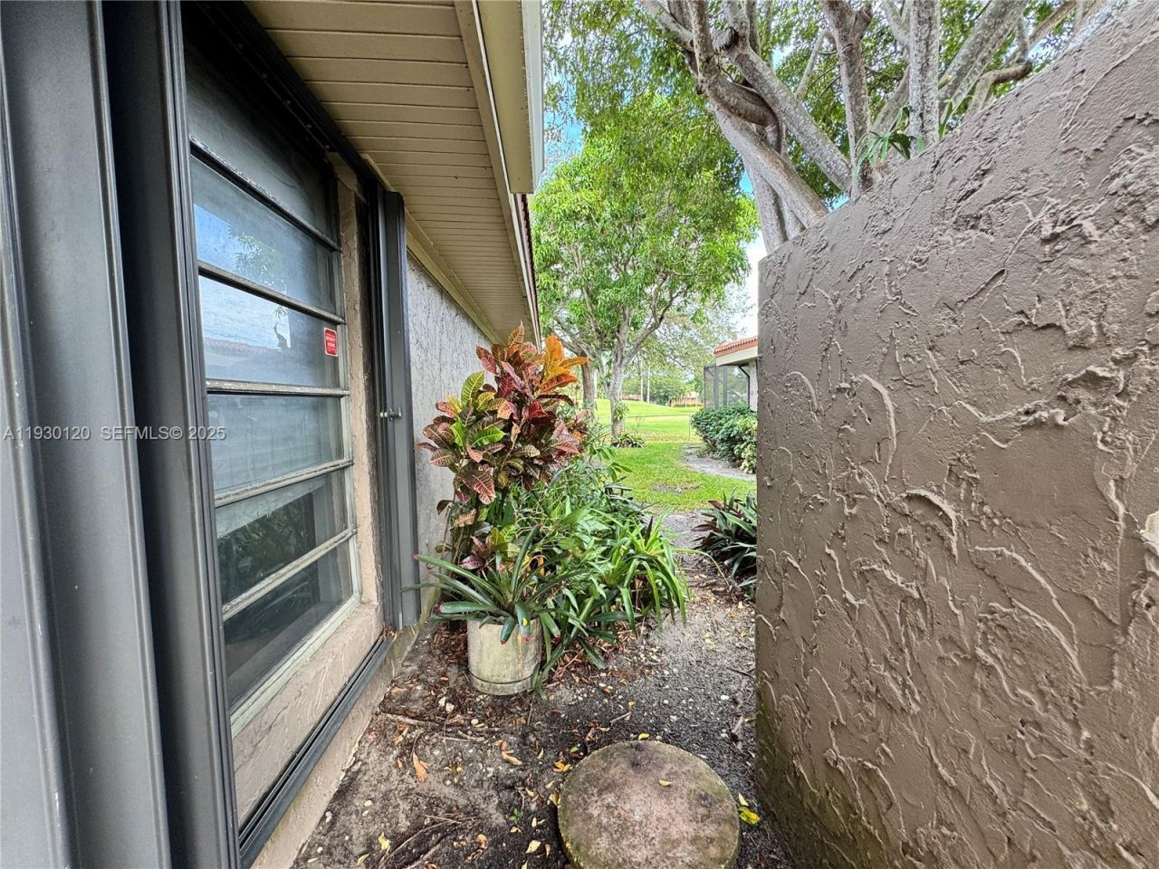 2001 S Saint Andrews Rd, Unit 121, Hollywood, FL 33021 Photo