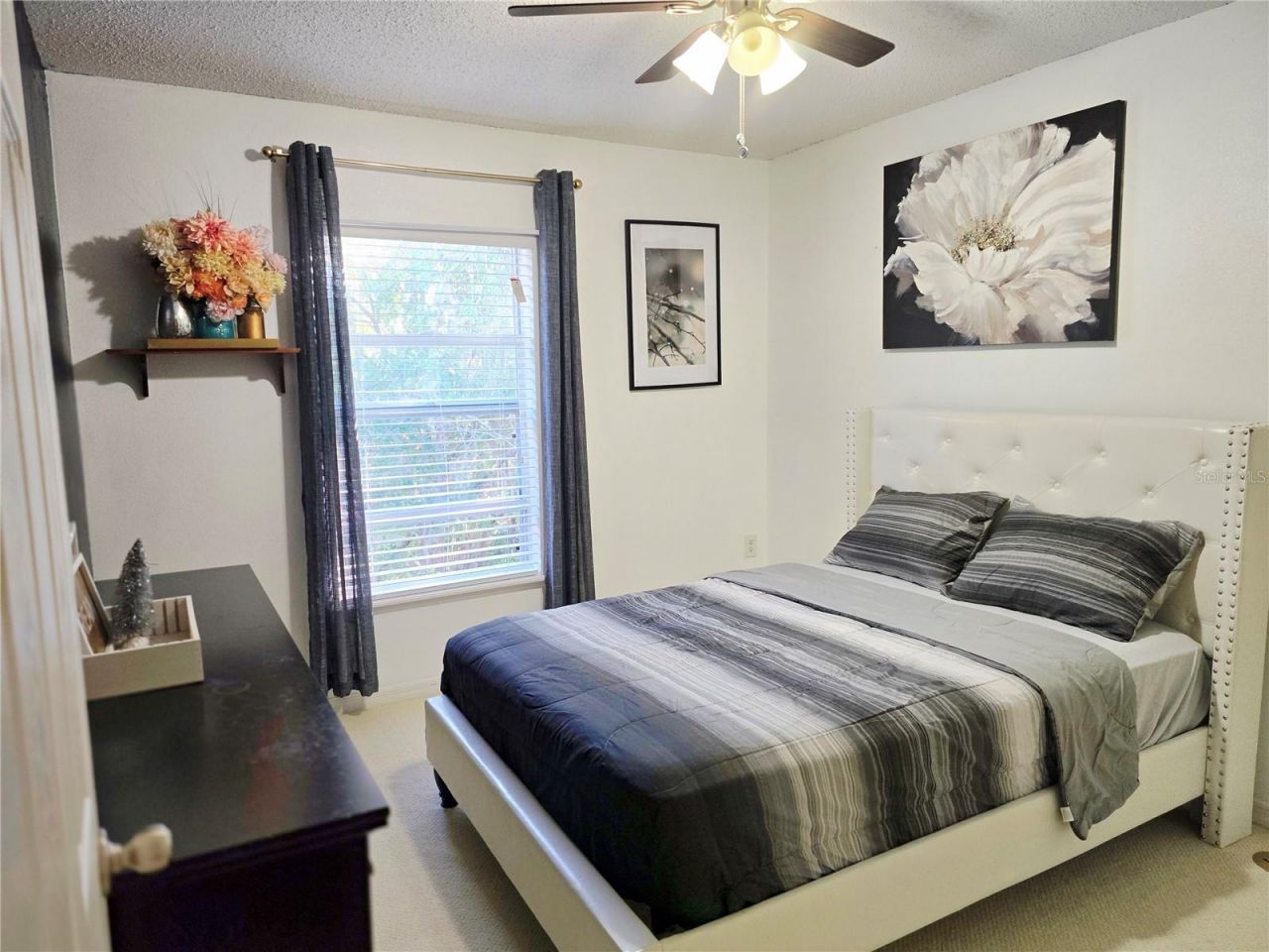 4607 Ashburn Square Drive, Tampa, FL 33610 Photo