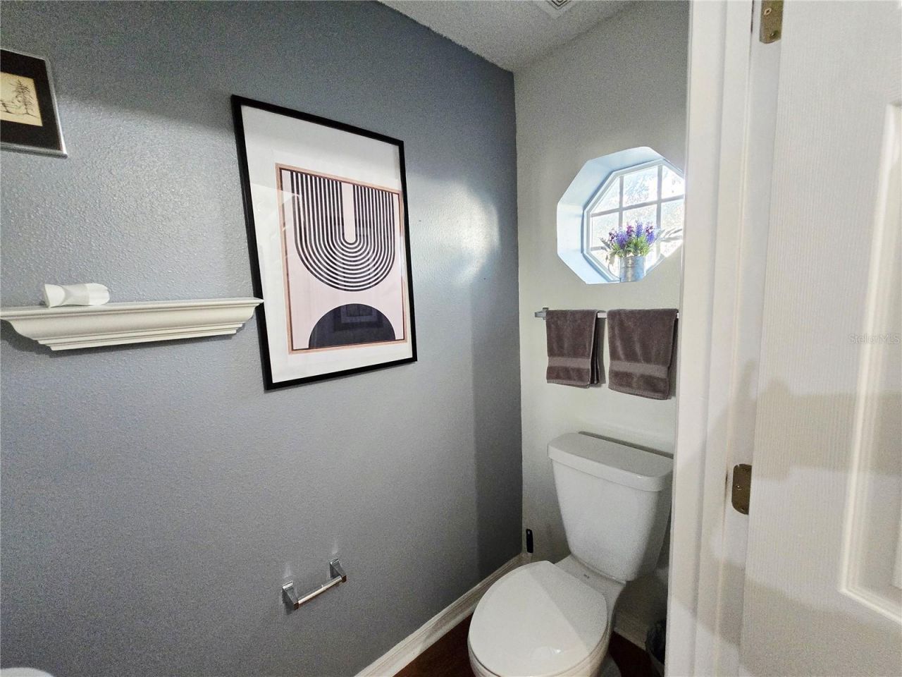 4607 Ashburn Square Drive, Tampa, FL 33610 Photo