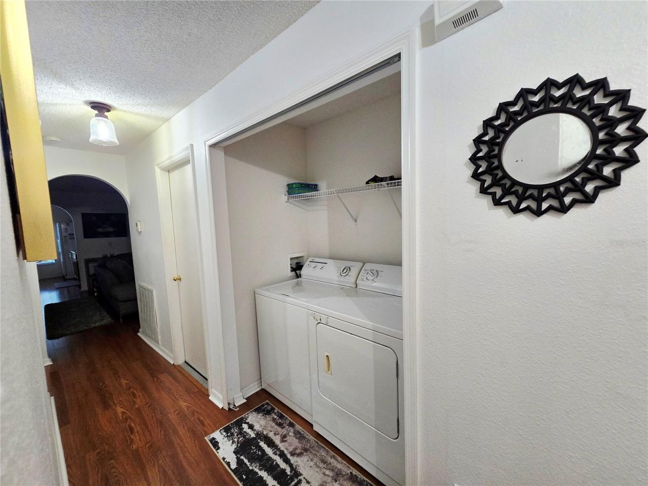 4607 Ashburn Square Drive, Tampa, FL 33610 Photo