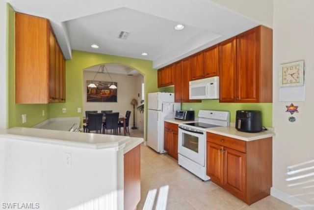 6021 Jonathans Bay Cir, Unit 101, Fort Myers, FL 33908 Photo