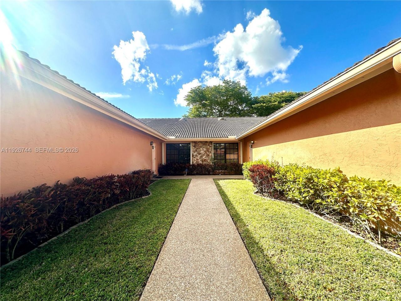 3030 NW 116th Ave, Coral Springs, FL 33065 Photo