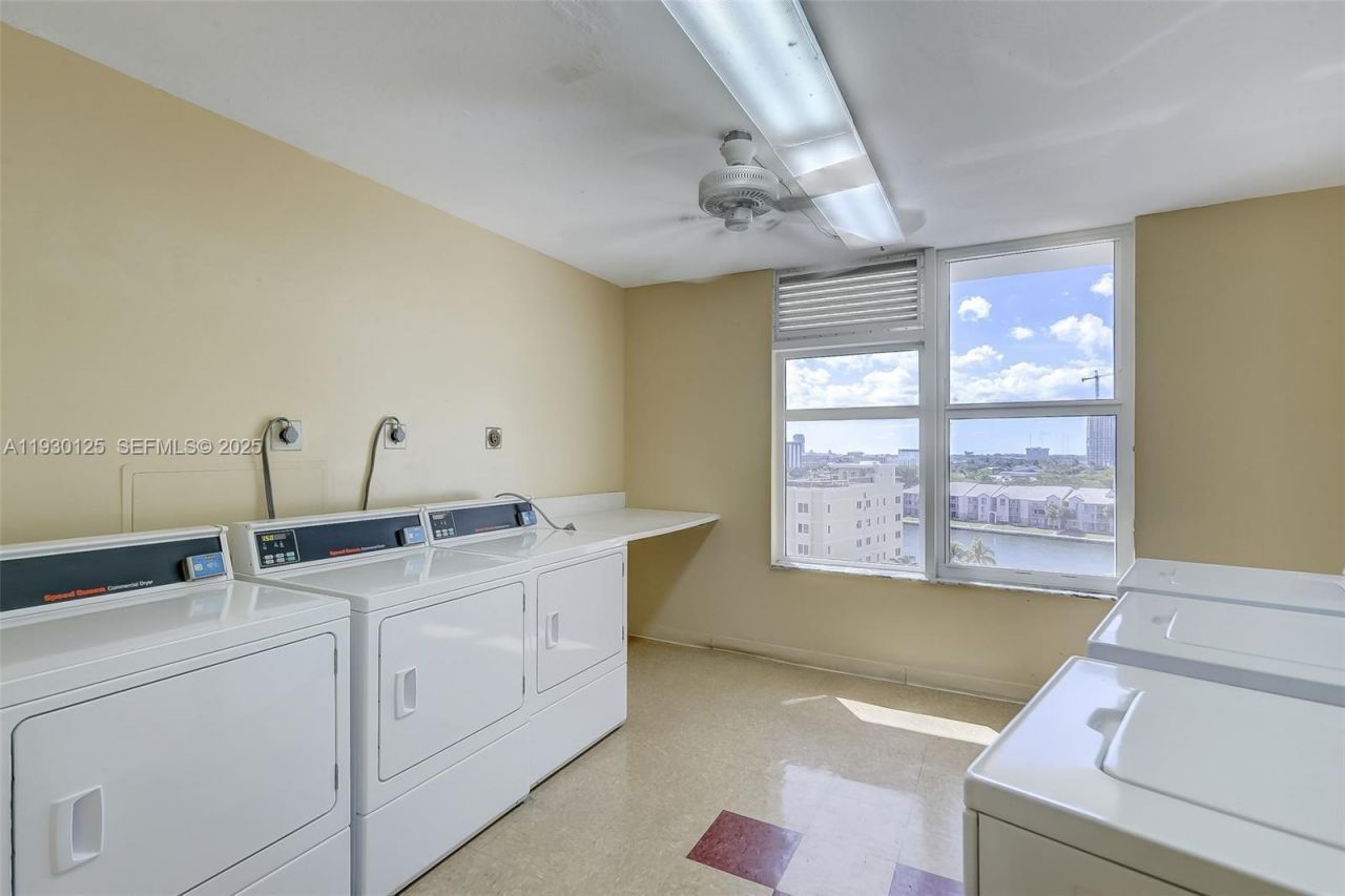 3800 S Ocean Dr, Unit 1812, Hollywood, FL 33019 Photo