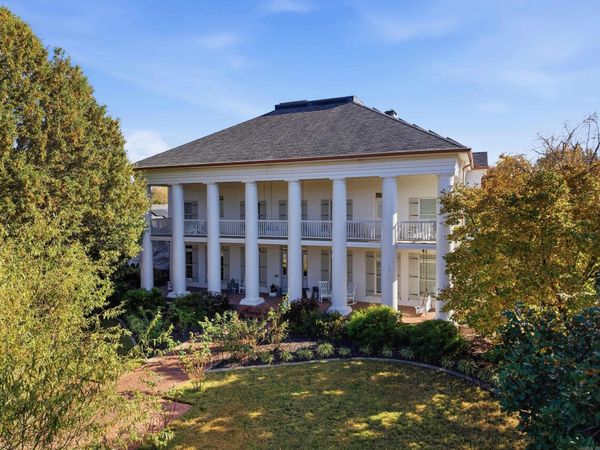 440 Savannah Park Circle, Conway, AR 72034