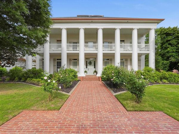 440 Savannah Park Circle, Conway, AR 72034