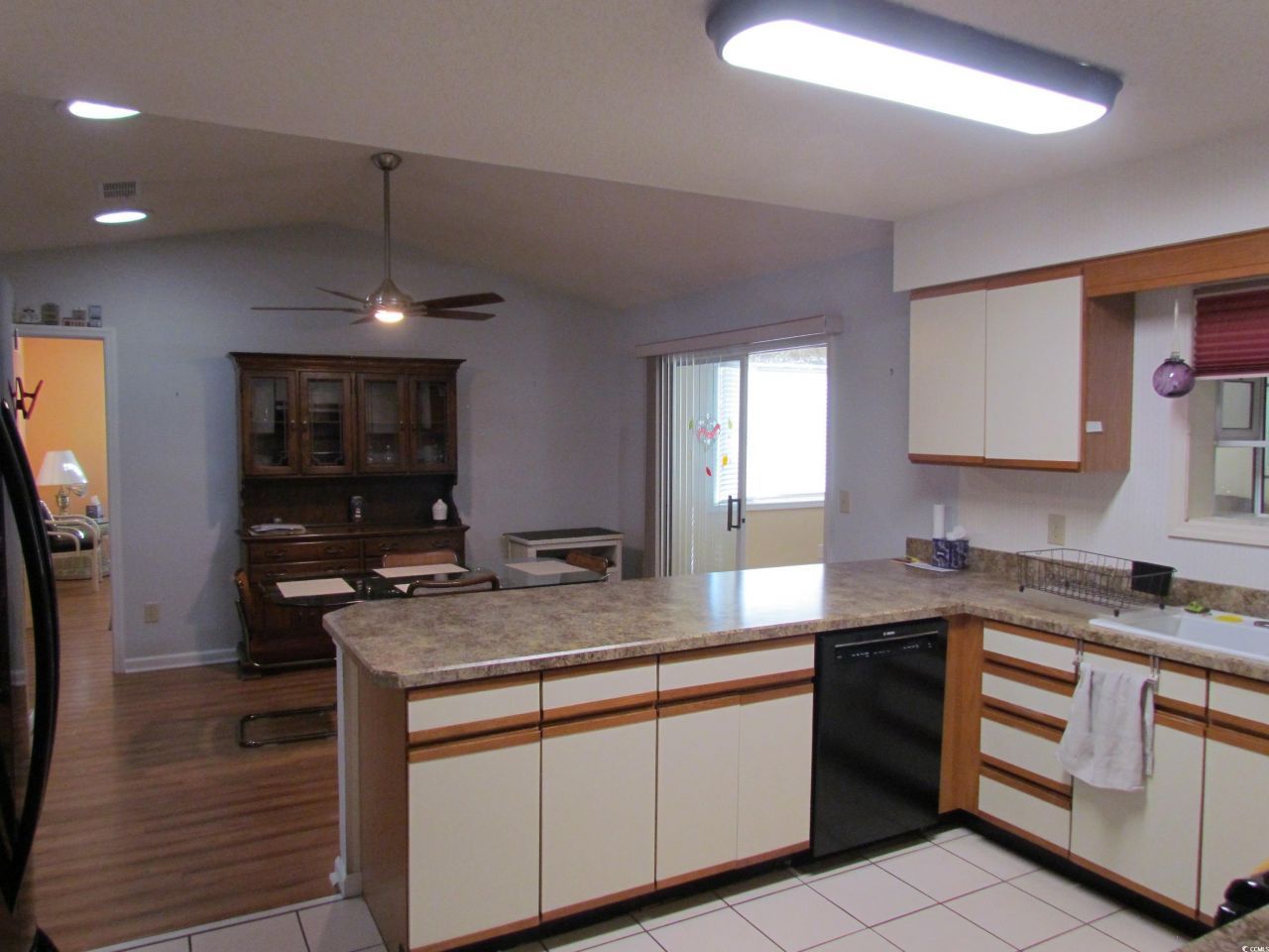 100 Inverness Ct. Photo 12