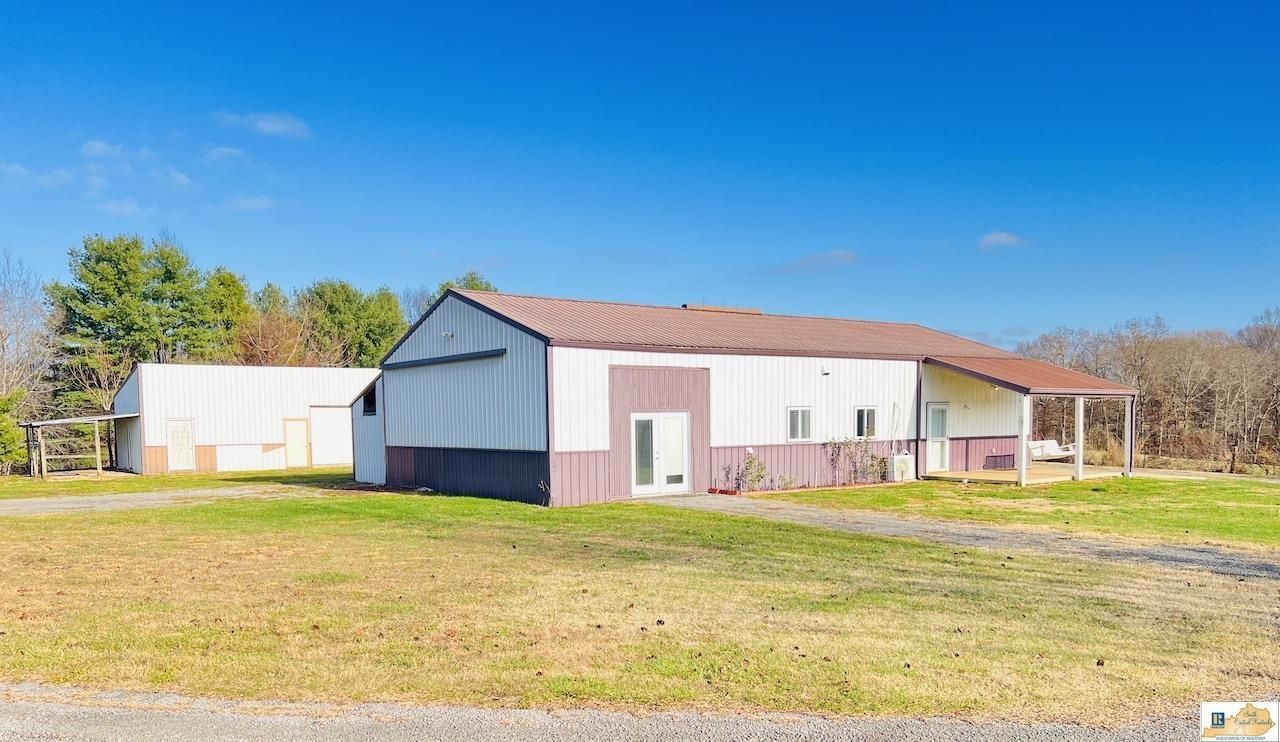 1282 Old Sano Road, Russell Springs, KY 42642 Main Photo