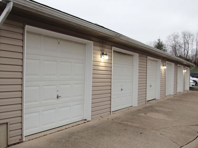 160 Langshire Court, Unit 14-15, Florence, KY 41042 Photo 2