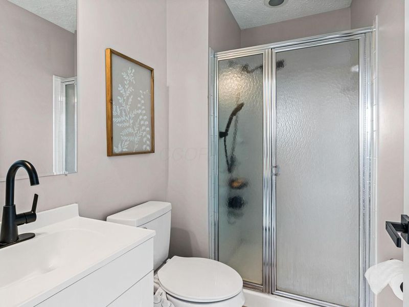 8442 Arlen Drive, Blacklick, OH 43004 Photo 12