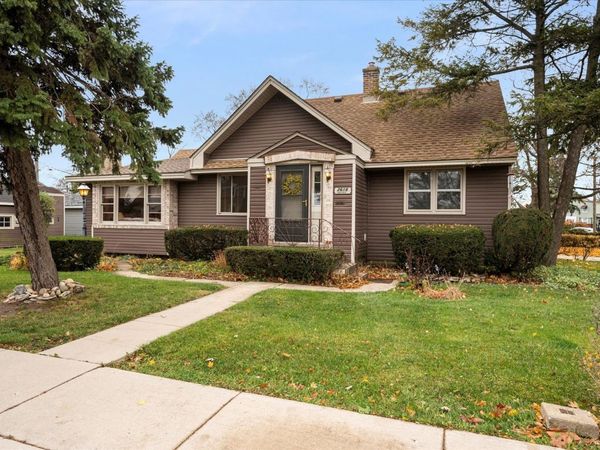 2618 Hawthorne Street, Franklin Park, IL 60131