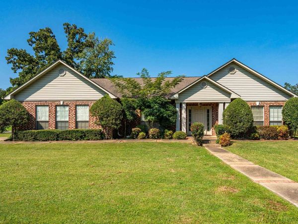 203 Merganser Trail, Hot Springs, AR 71901