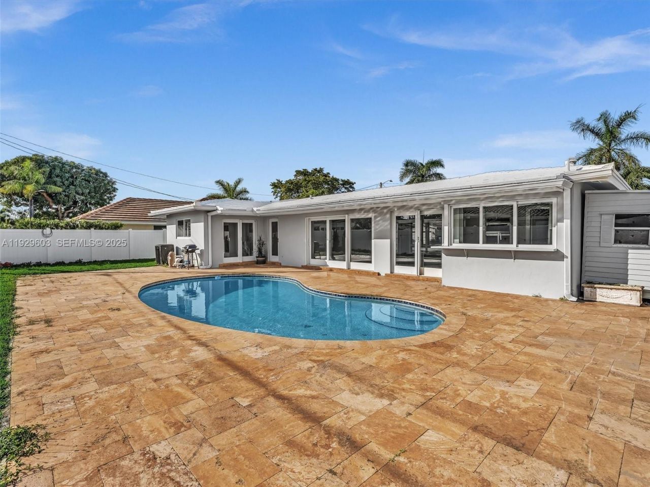 2144 NE 64th St, Fort Lauderdale, FL 33308 Photo