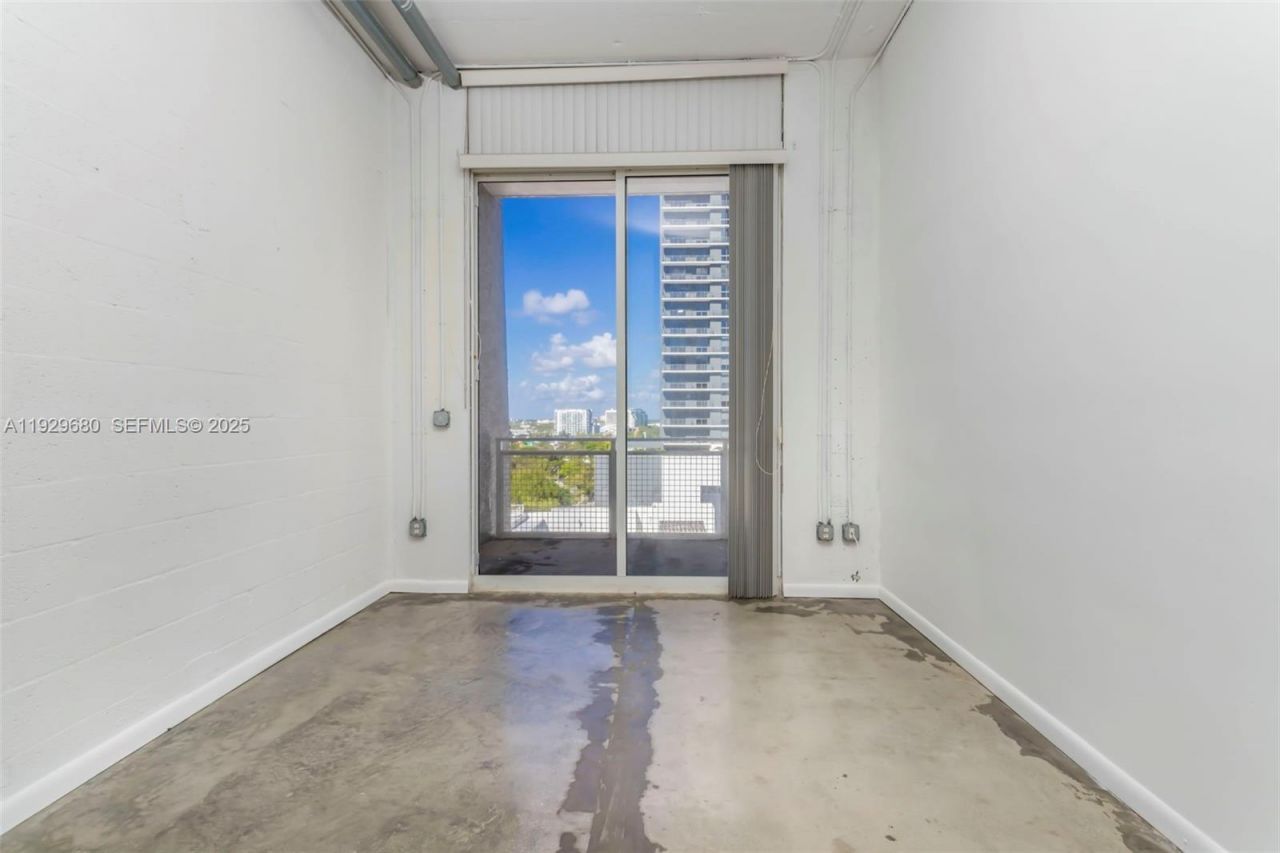 444 NE 30th St, Unit 1105, Miami, FL 33137 Photo