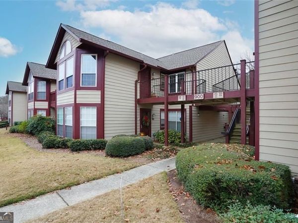 905 WENTWORTH Court, Alpharetta, GA 30022