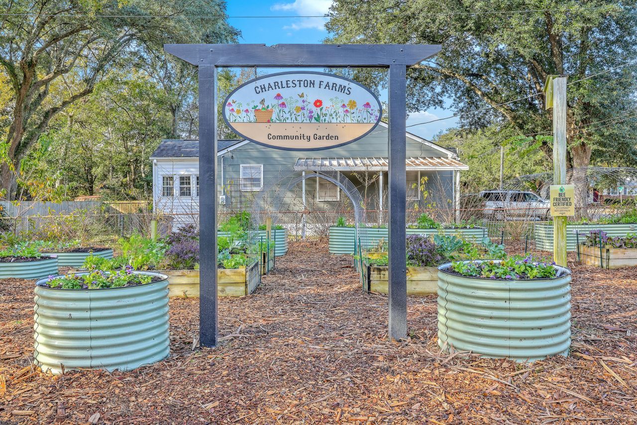 1634 Sumner Avenue Photo 18