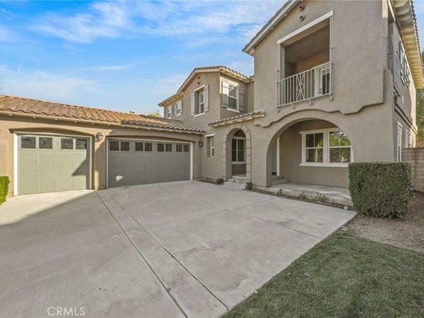 8863 Soothing Court, Corona, CA 92883