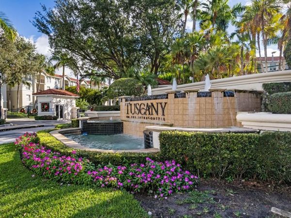 2202 Tuscany Way, Boynton Beach, FL 33435