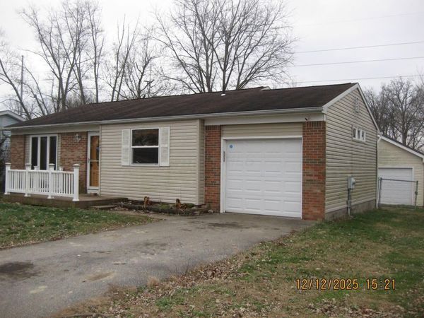 8873 Canoe Drive, Galloway, OH 43119