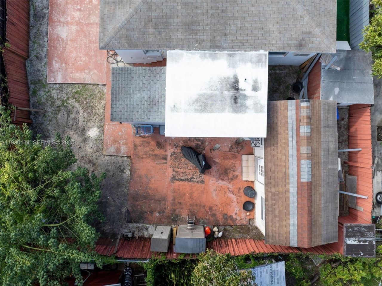 115 NW 56th Ave, Miami, FL 33126 Photo