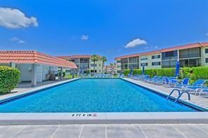 9511 N Hollybrook Lake Drive, Unit 207, Pembroke Pines, FL 33025 Photo