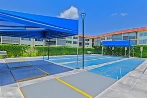 9511 N Hollybrook Lake Drive, Unit 207, Pembroke Pines, FL 33025 Photo