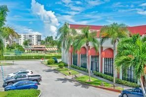 9511 N Hollybrook Lake Drive, Unit 207, Pembroke Pines, FL 33025 Photo