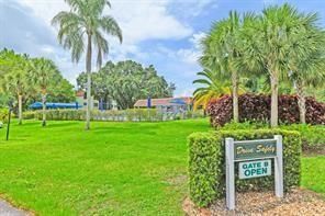 9511 N Hollybrook Lake Drive, Unit 207, Pembroke Pines, FL 33025 Photo