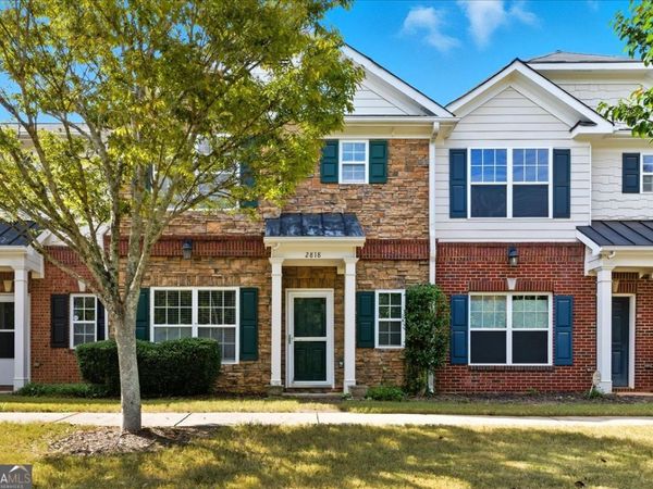 2818 Village Trc, East Point, GA 30344