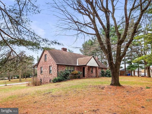 521 WINDY HILL ROAD, NEW FREEDOM, PA 17349