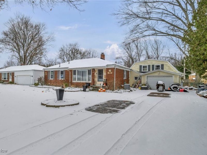 37865 Lorie Boulevard, Avon, OH 44011 Photo 5