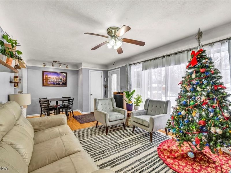 37865 Lorie Boulevard, Avon, OH 44011 Photo 7