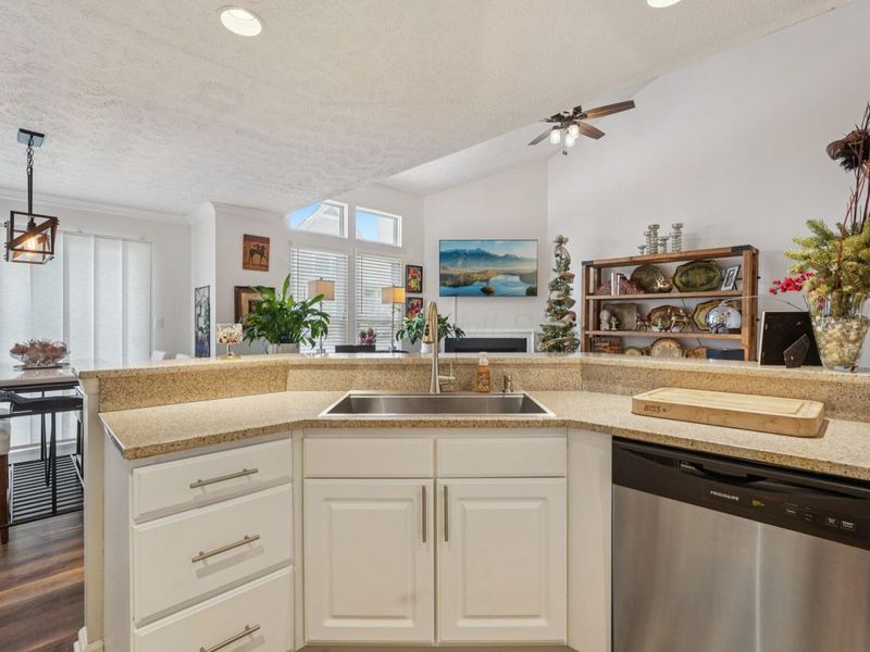 3429 Eastwoodlands Trail, Hilliard, OH 43026 Photo 13