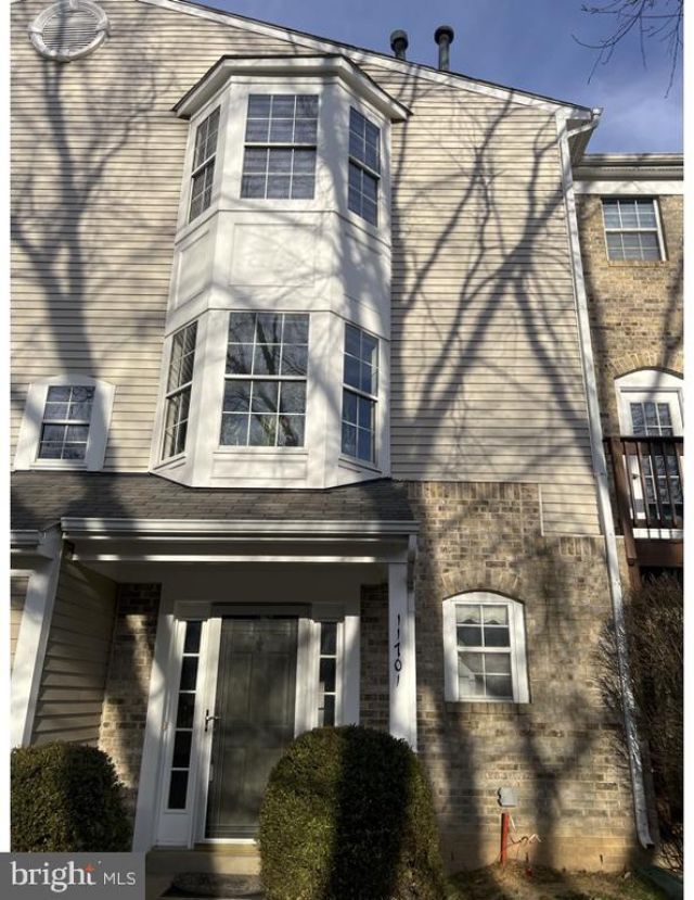 11701 Scooter Lane, Unit 192, Fairfax, VA 22030 Main Photo