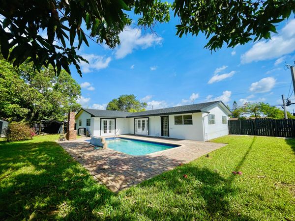 1478 NE 56th Street, Fort Lauderdale, FL 33334