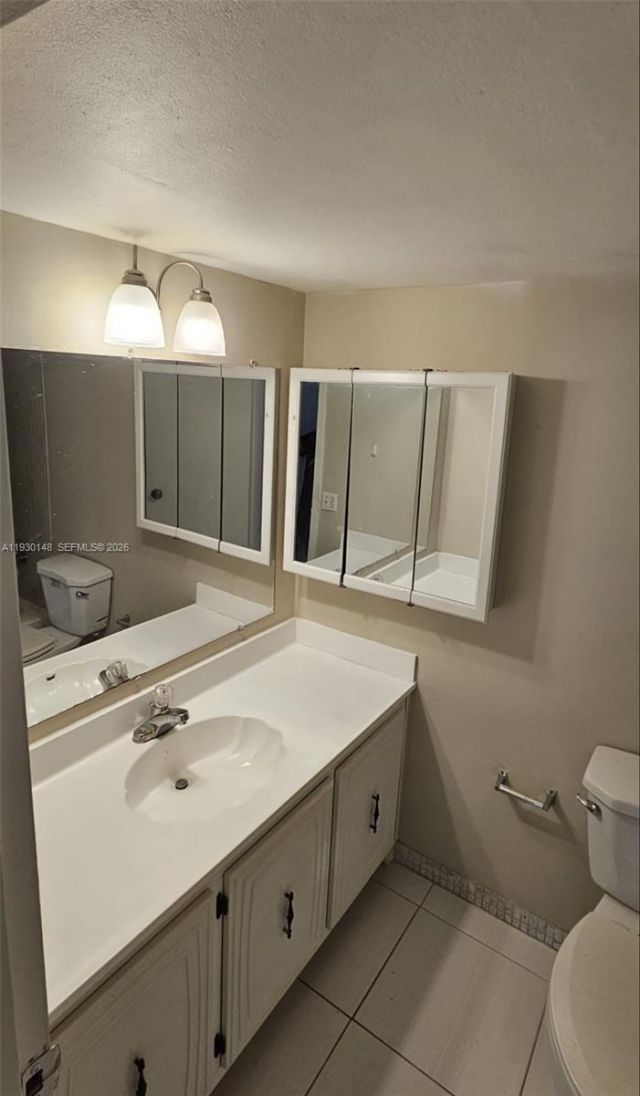 801 Three Islands Blvd, Unit 107, Hallandale Beach, FL 33009 Photo