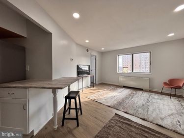 5340 HOLMES RUN PARKWAY, Unit 1003, ALEXANDRIA, VA 22304