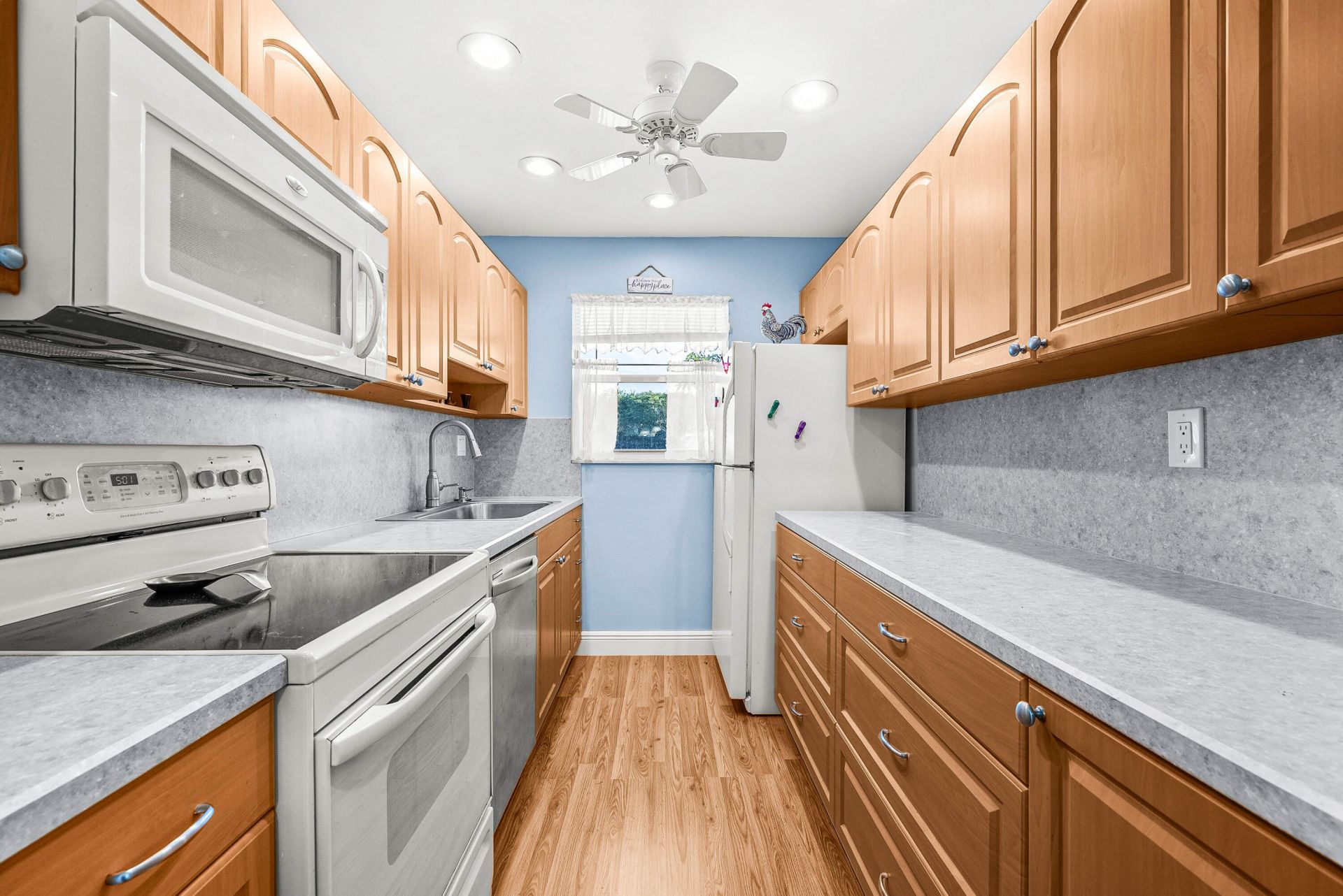 175 High Point Terrace E, Unit D, Delray Beach, FL 33445 Photo