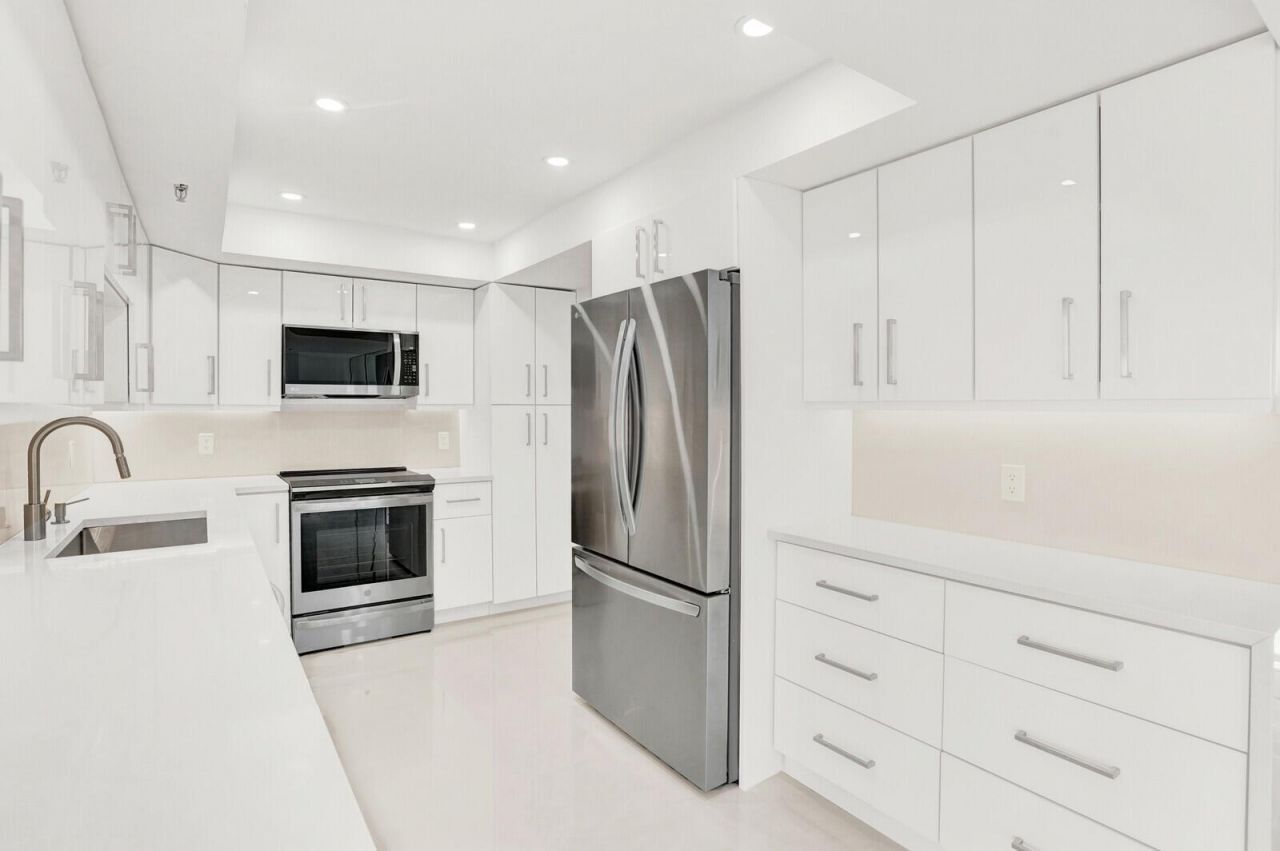 2697 N Ocean Boulevard, Unit F-604, Boca Raton, FL 33431 Photo