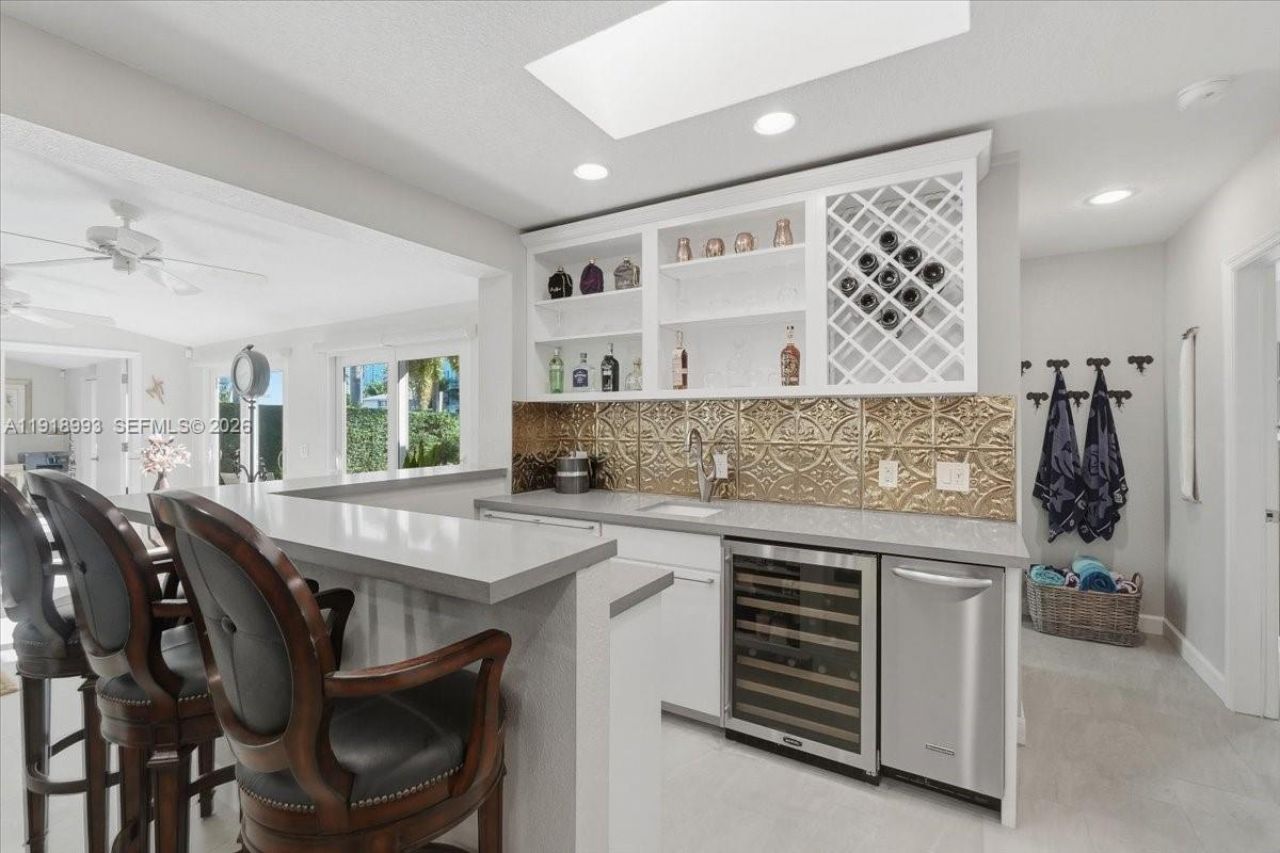 2662 NE 3rd St, Pompano Beach, FL 33062 Photo