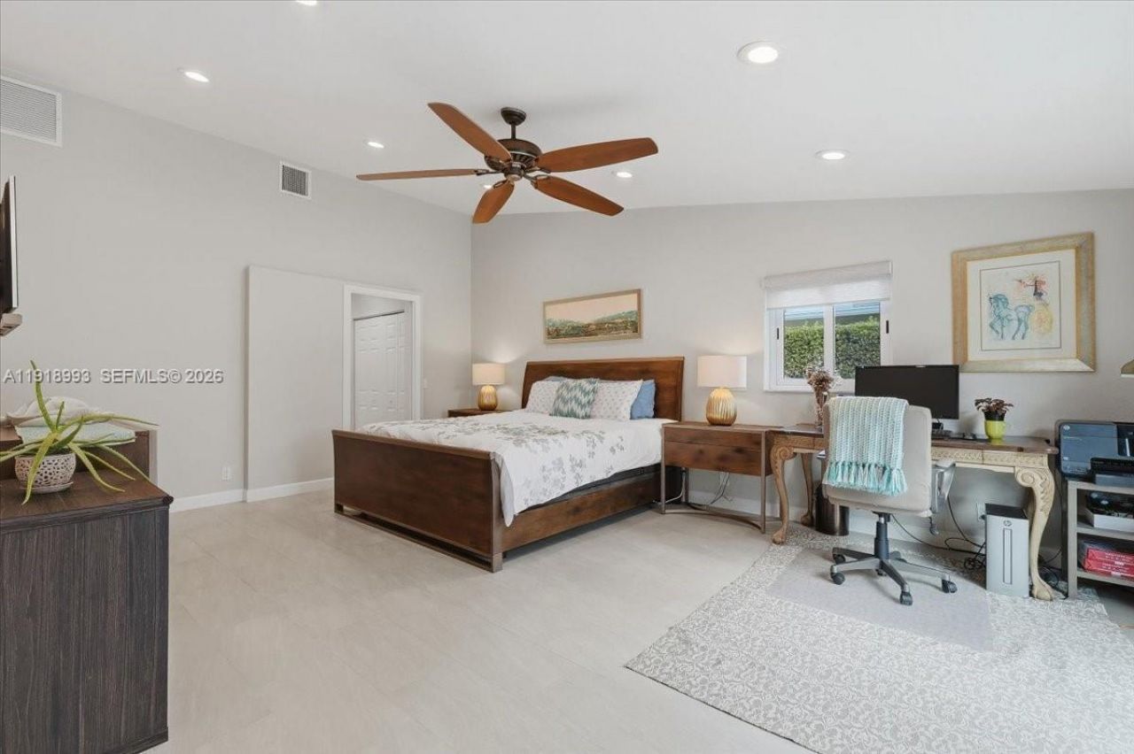 2662 NE 3rd St, Pompano Beach, FL 33062 Photo