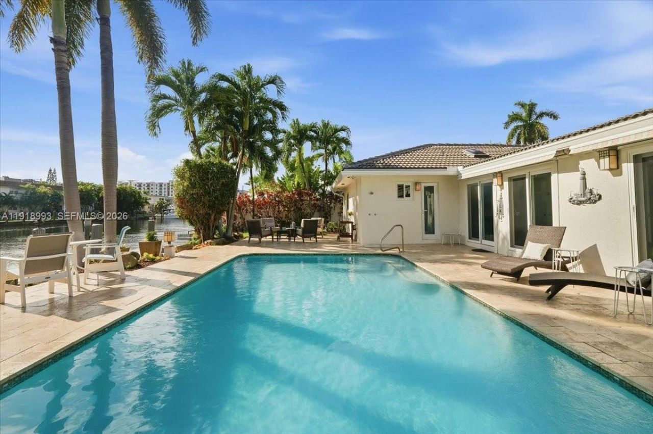 2662 NE 3rd St, Pompano Beach, FL 33062 Photo