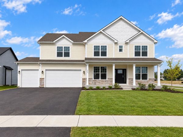 644 Houtz Circle, Elburn, IL 60119