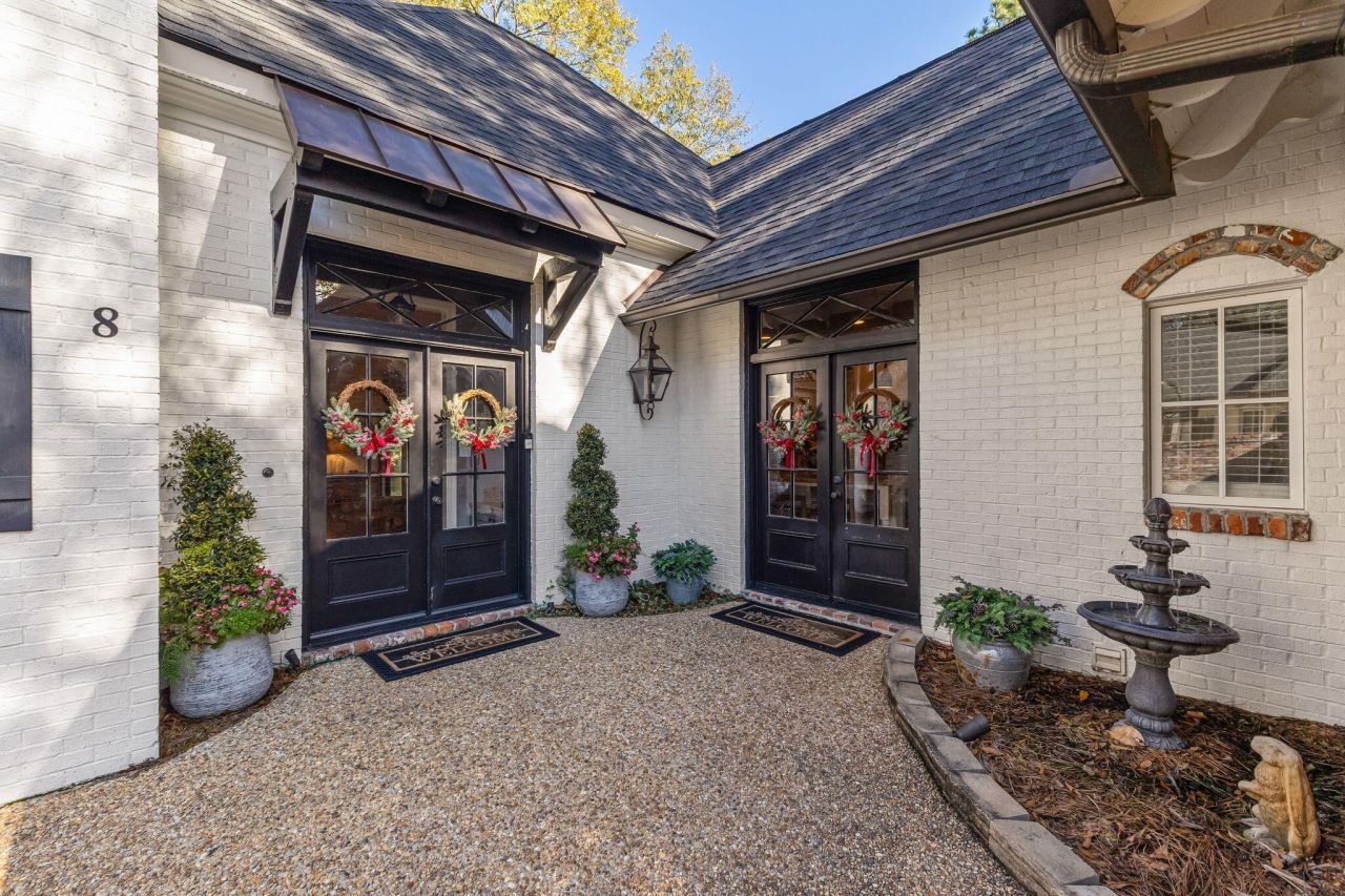 8 Bellerose Hattiesburg, MS 39402