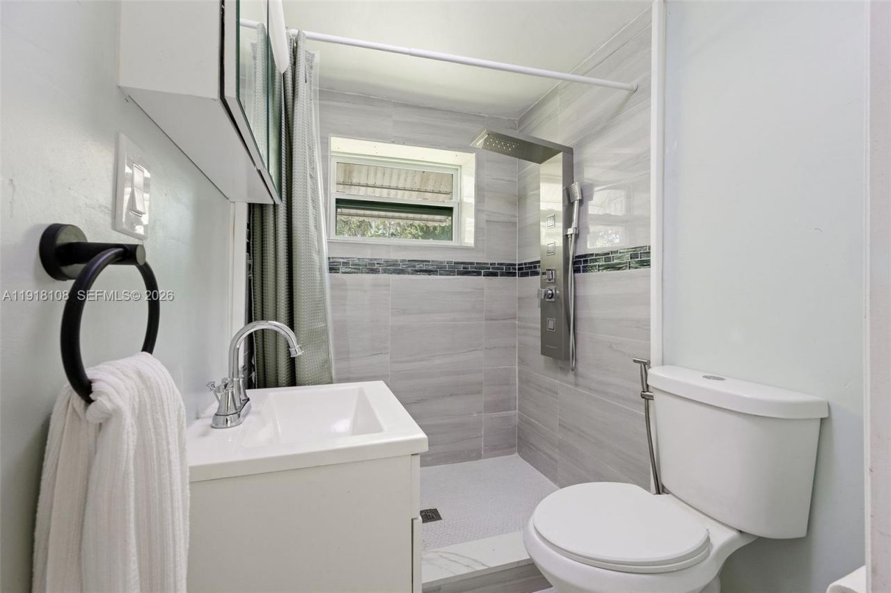 1464 SW 29th Ave, Fort Lauderdale, FL 33312 Photo