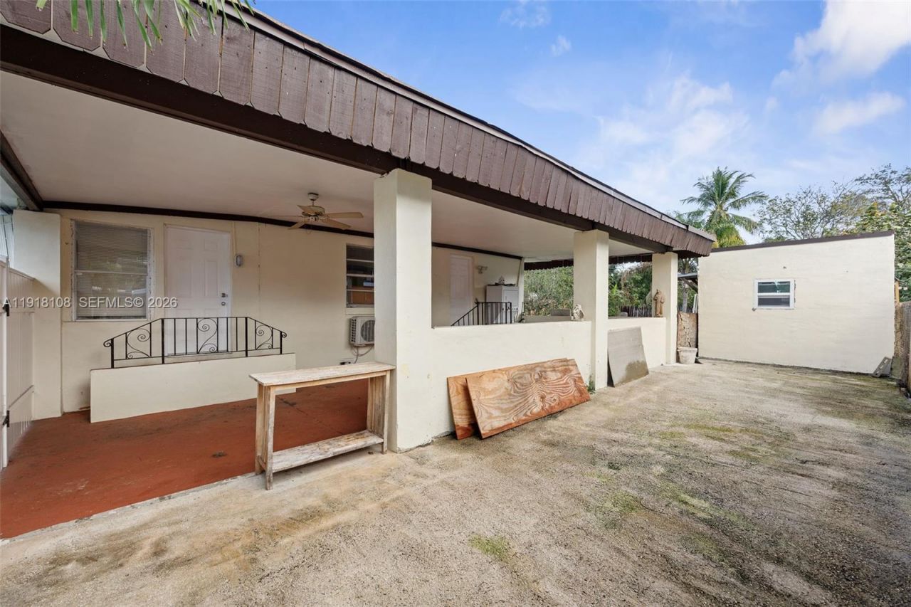 1464 SW 29th Ave, Fort Lauderdale, FL 33312 Photo