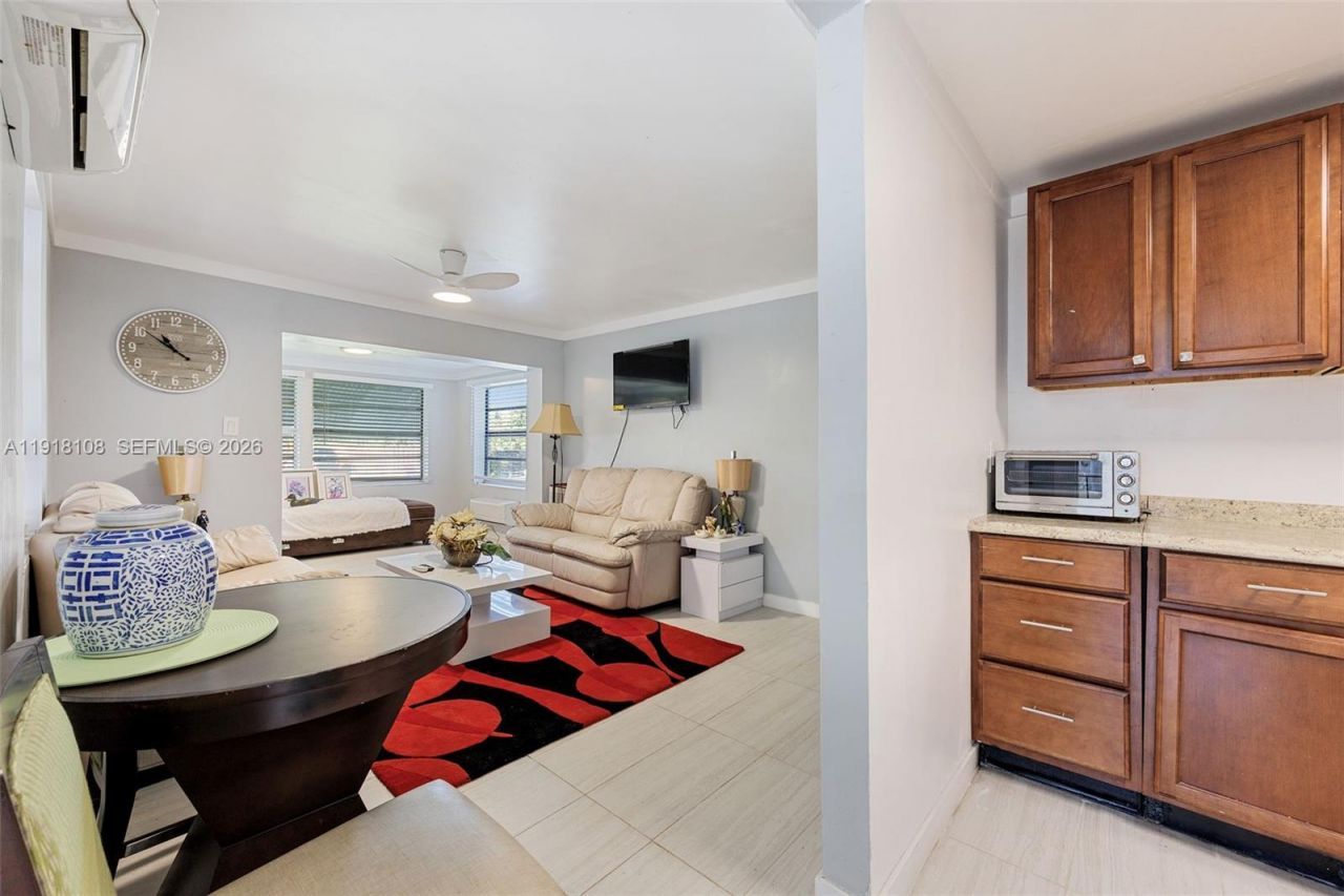 1464 SW 29th Ave, Fort Lauderdale, FL 33312 Photo