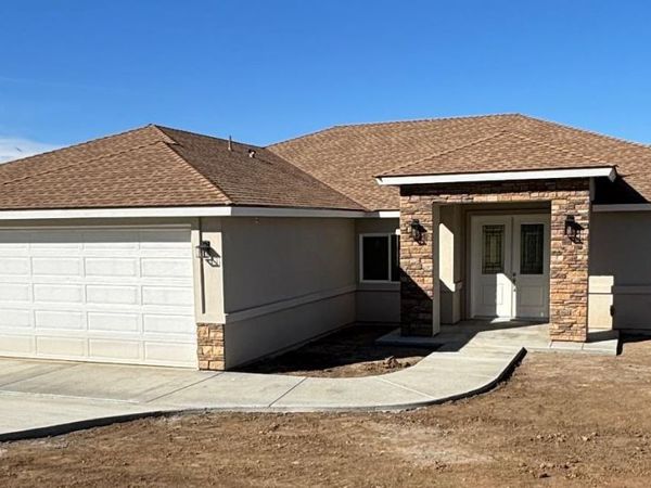 21831 San Gabriel Drive, Tehachapi, CA 93561