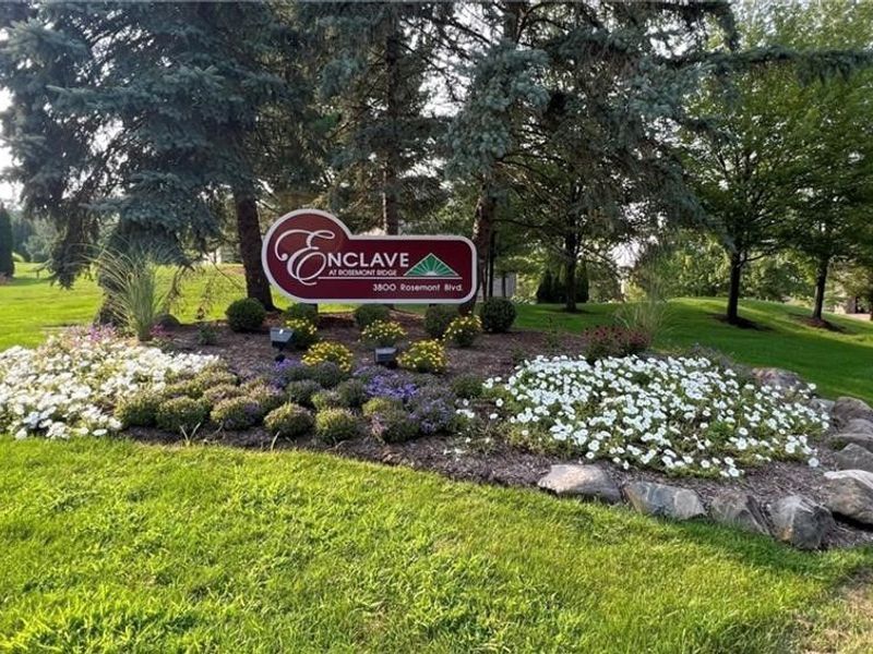 3800 Rosemont Boulevard, Unit 103 E, Fairlawn, OH 44333 Photo 2