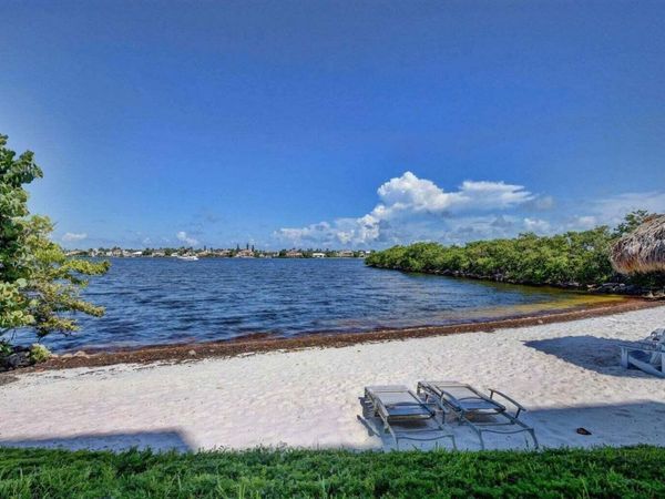 900 Scotia Drive, Unit 105, Hypoluxo, FL 33462