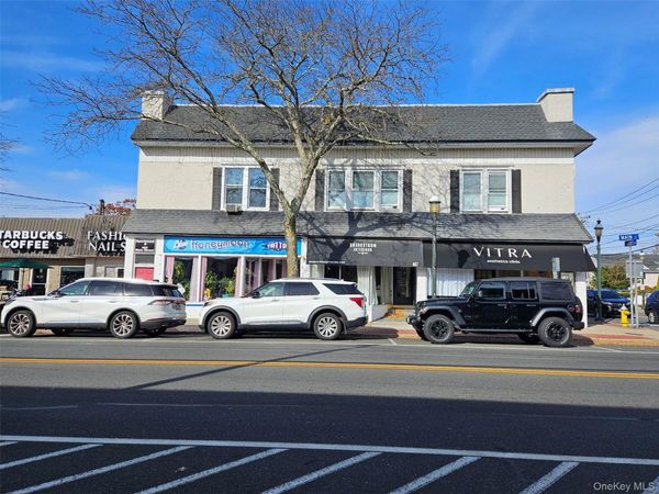 463-465 Main St, Unit A, Islip, NY 11751
